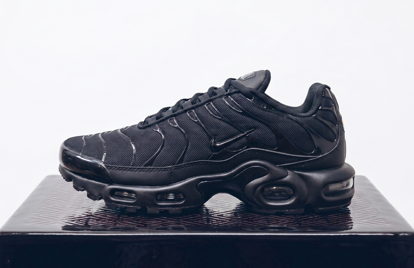 Zapatilla Dama Nike Air Max Plus TN "Black"