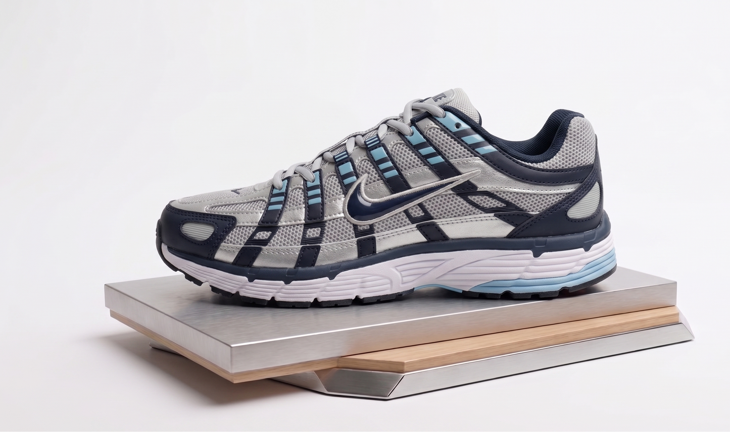 Zapatilla Hombre Nike P6000 "Metallic Silver/Blue"